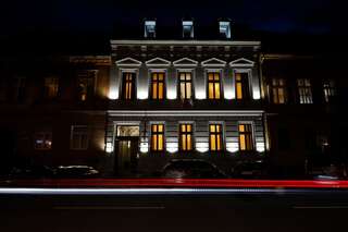Отель CASA CHITIC - HOTEL & RESTAURANT- Str Nicolae Balcescu 13 Брашов-0