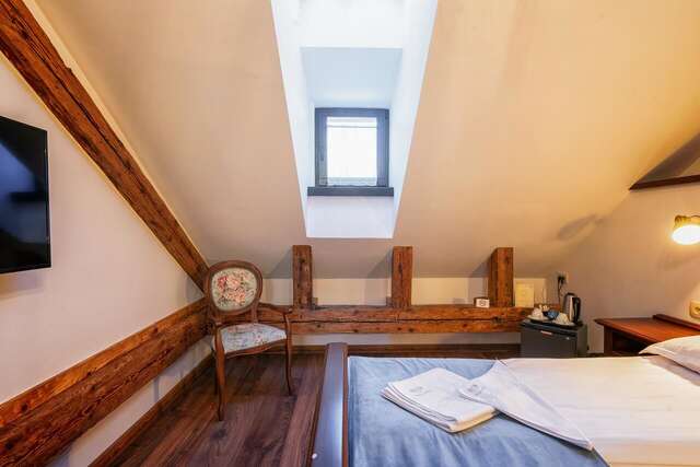 Отель CASA CHITIC - HOTEL & RESTAURANT- Str Nicolae Balcescu 13 Брашов-28