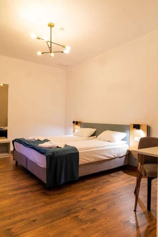 Отель CASA CHITIC - HOTEL & RESTAURANT- Str Nicolae Balcescu 13 Брашов-10